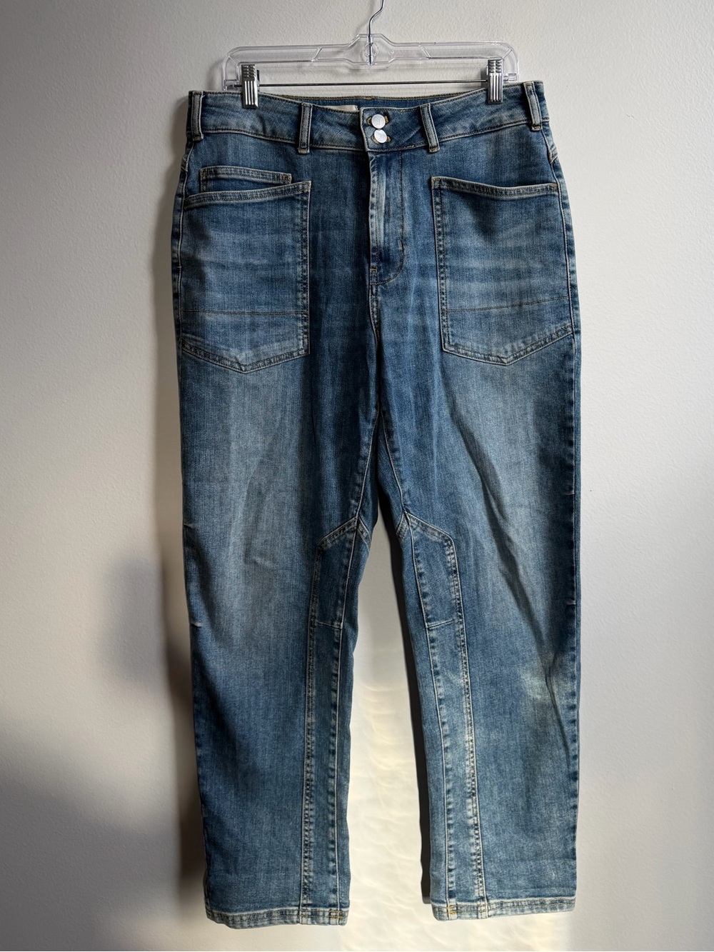 Anthropologie Wanderer Mid-Rise Relaxed Jeans by Pilcro - Picture 3 of 5